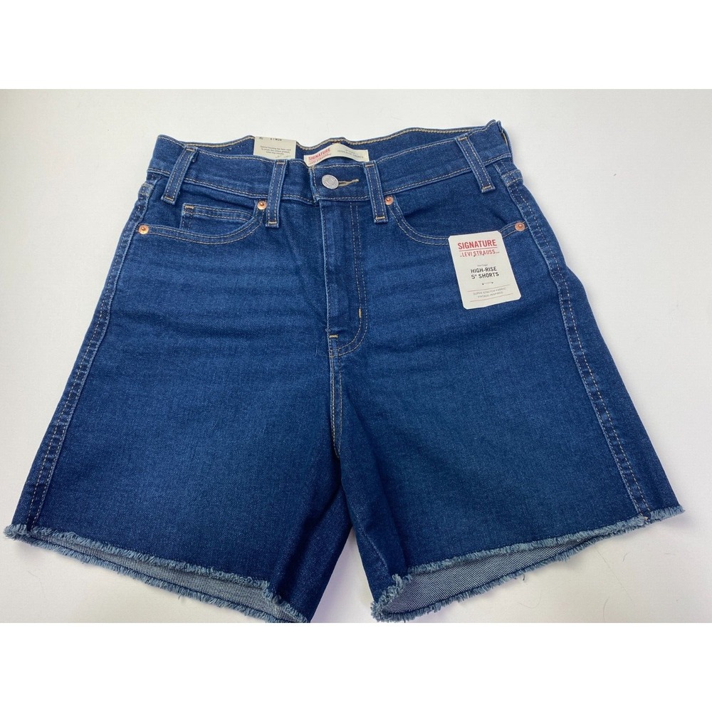 Signature Levi Strauss High Rise Denim Jean Short NWT Size 6/28